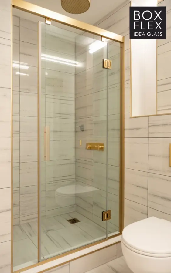 Double Sink Bathroom Vanity | Gold Hardware & Marble Tile | Modern Bathroom Remodel Idea